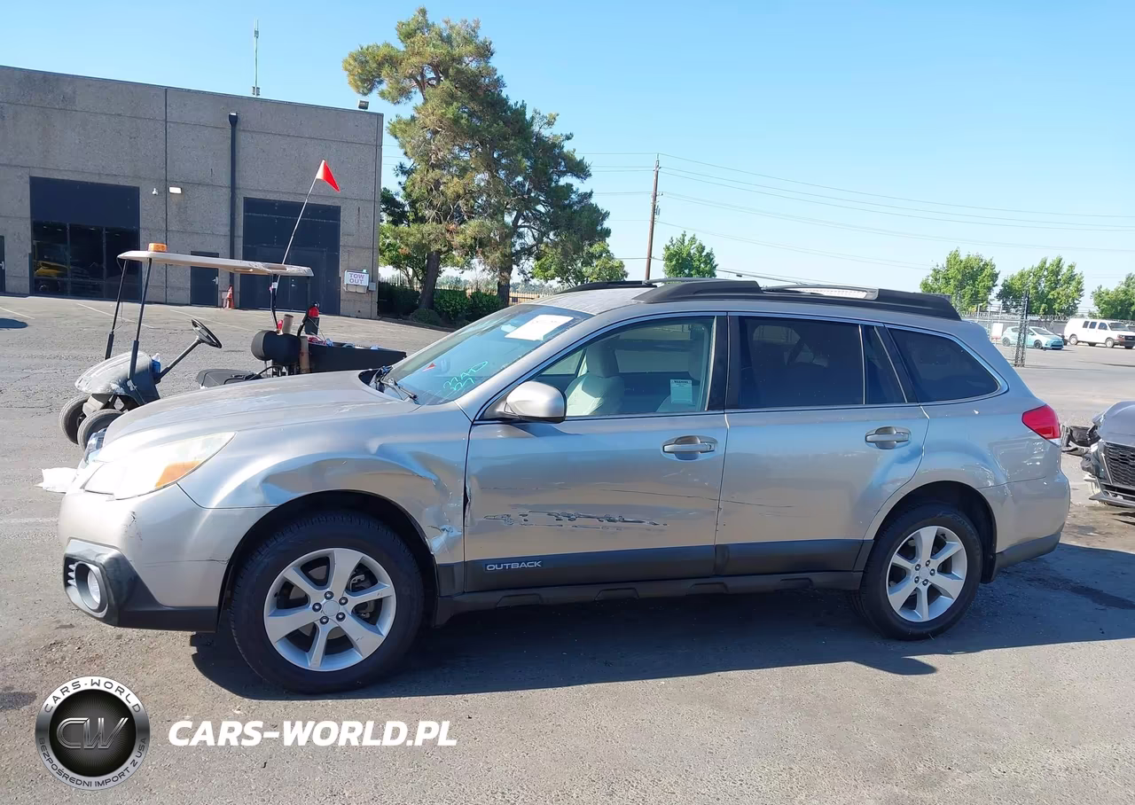 2014 Subaru Outback 2.5I Premium VIN:4S4BRBCC9E3251942 - 14