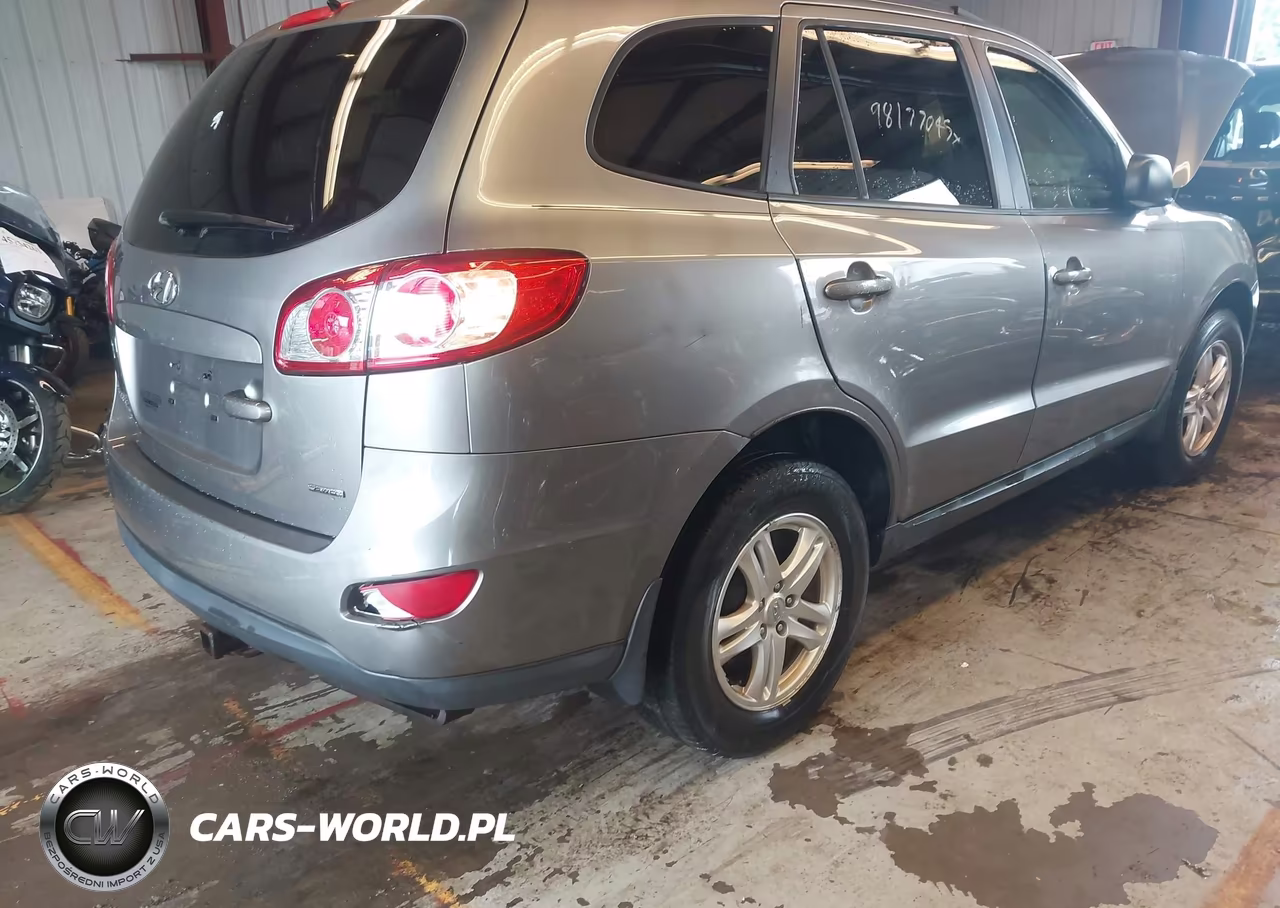 2012 Hyundai Santa Fe Gls VIN:5XYZGDAG2CG135971 - 4