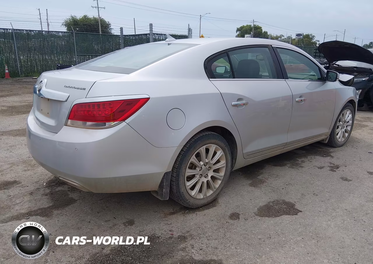 2013 Buick Lacrosse Leather Group VIN:1G4GC5E33DF238591 - 4