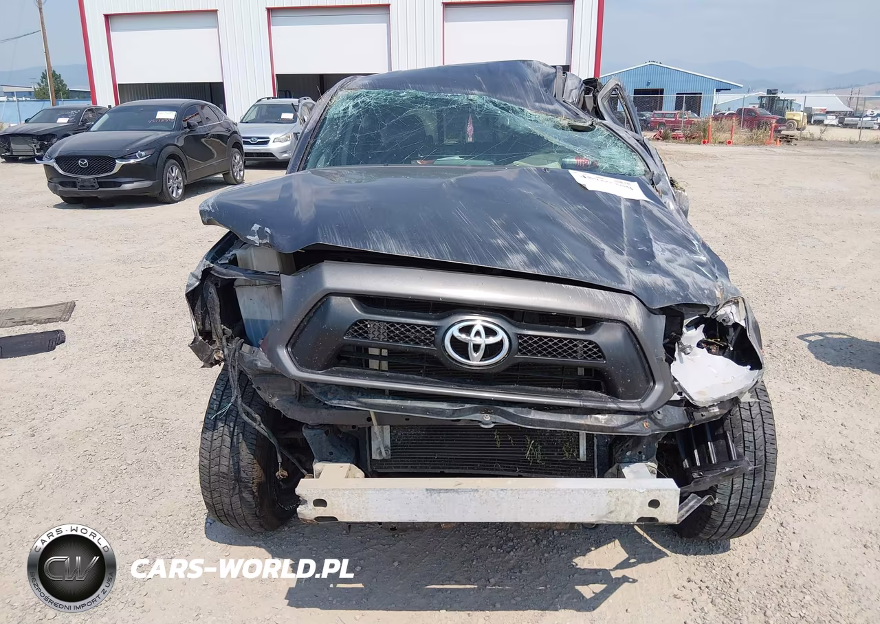 2015 Toyota Tacoma VIN:5TFUX4EN3FX034670 - 13