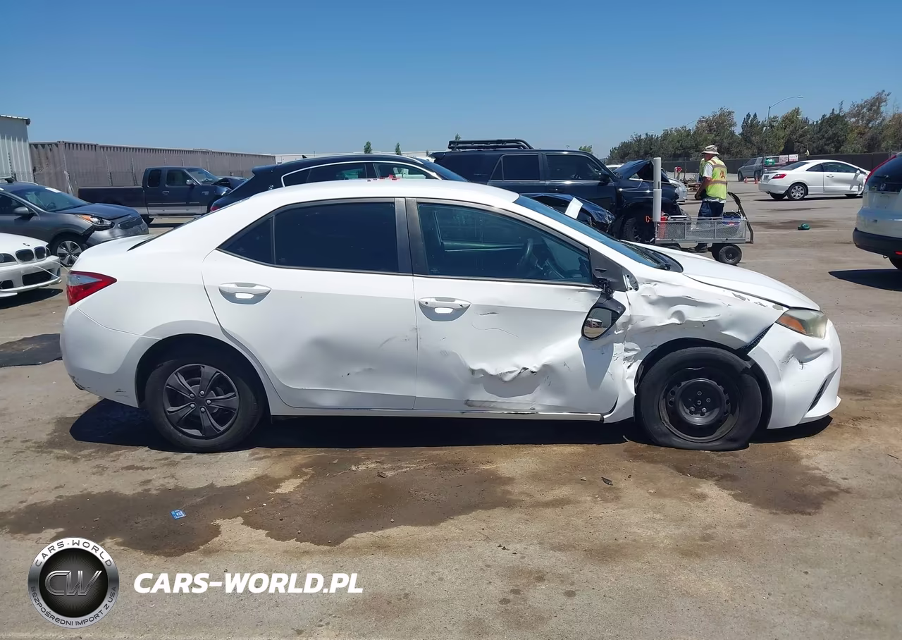 2016 Toyota Corolla L VIN:5YFBURHE3GP371509 - 13