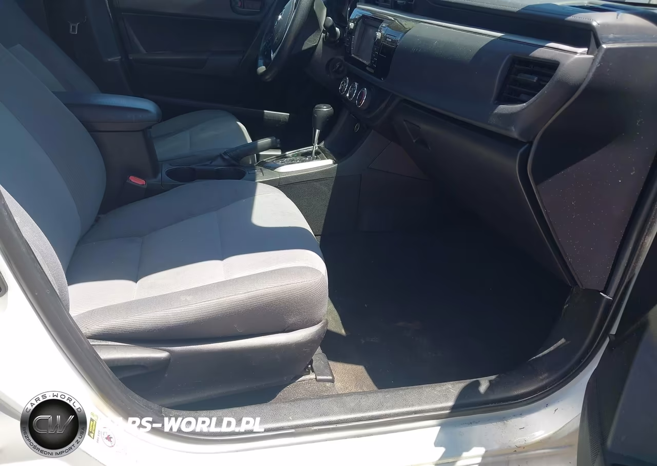 2016 Toyota Corolla L VIN:5YFBURHE3GP371509 - 5
