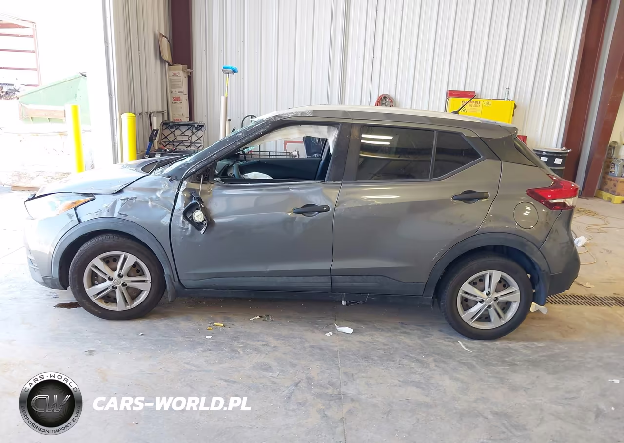 2019 Nissan Kicks S VIN:3N1CP5CU1KL470907 - 15