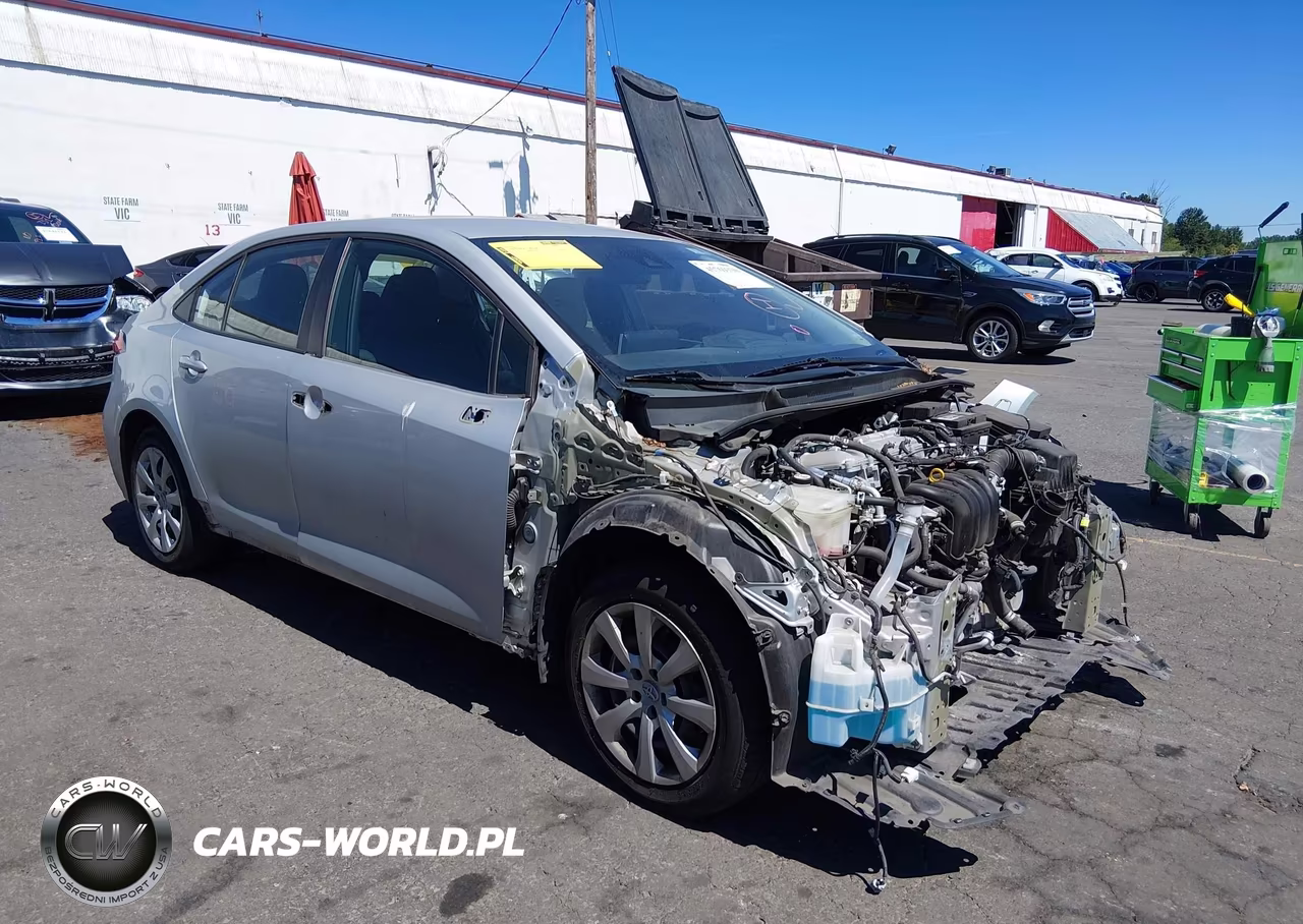 2021 Toyota Corolla Le – zdjęcie 1 z 18