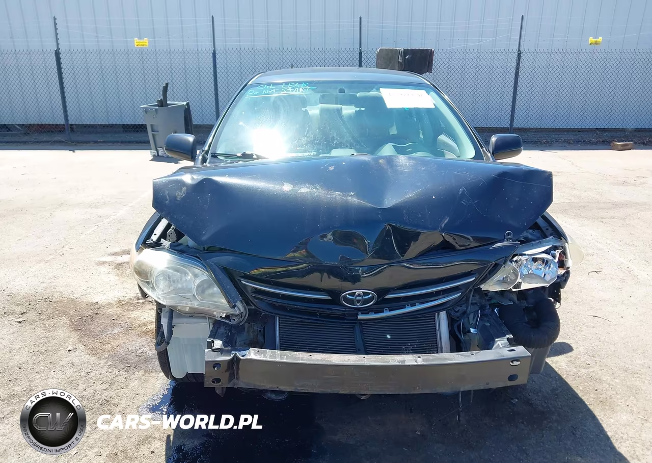 2013 Toyota Corolla Le VIN:2T1BU4EE1DC092918 - 13