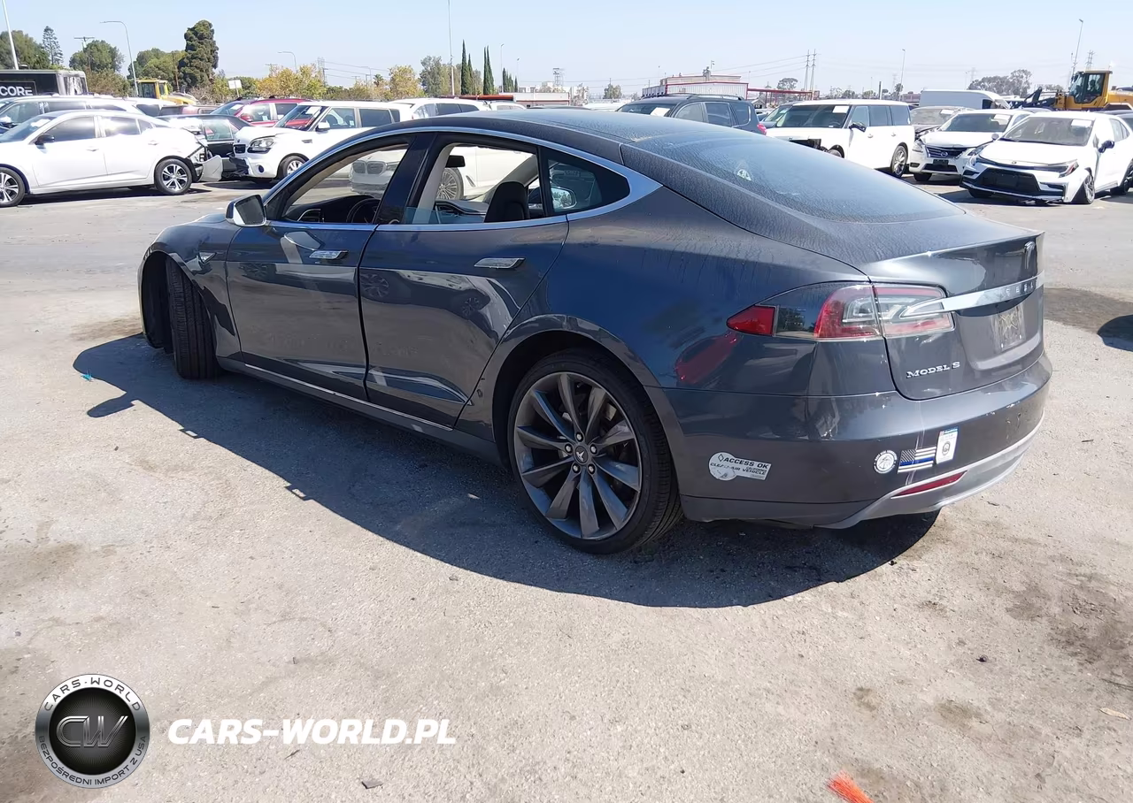 2014 Tesla Model S P85 VIN:5YJSA1H11EFP50038 - 3