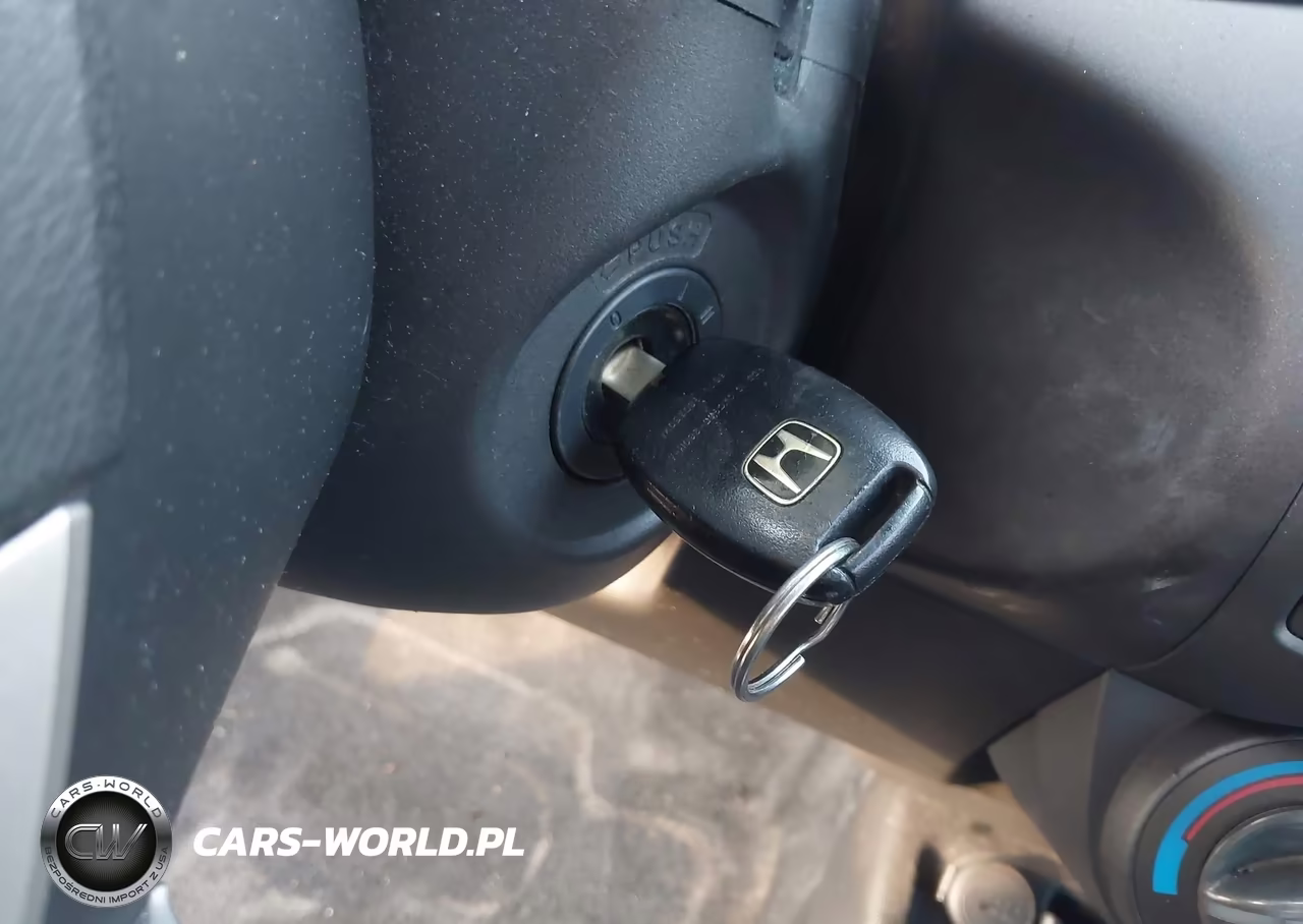 2008 Honda Fit Sport VIN:JHMGD38618S061501 - 11
