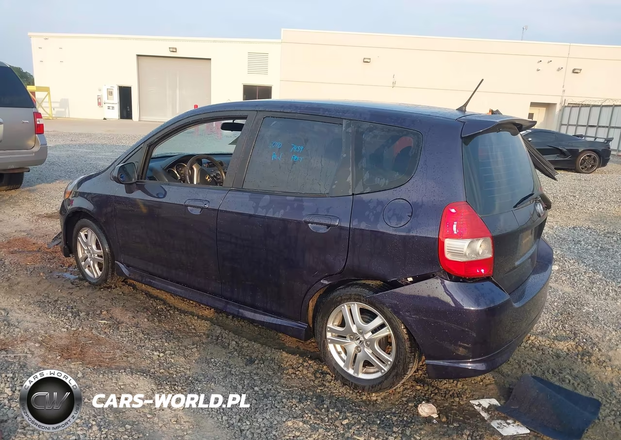 2008 Honda Fit Sport VIN:JHMGD38618S061501 - 3