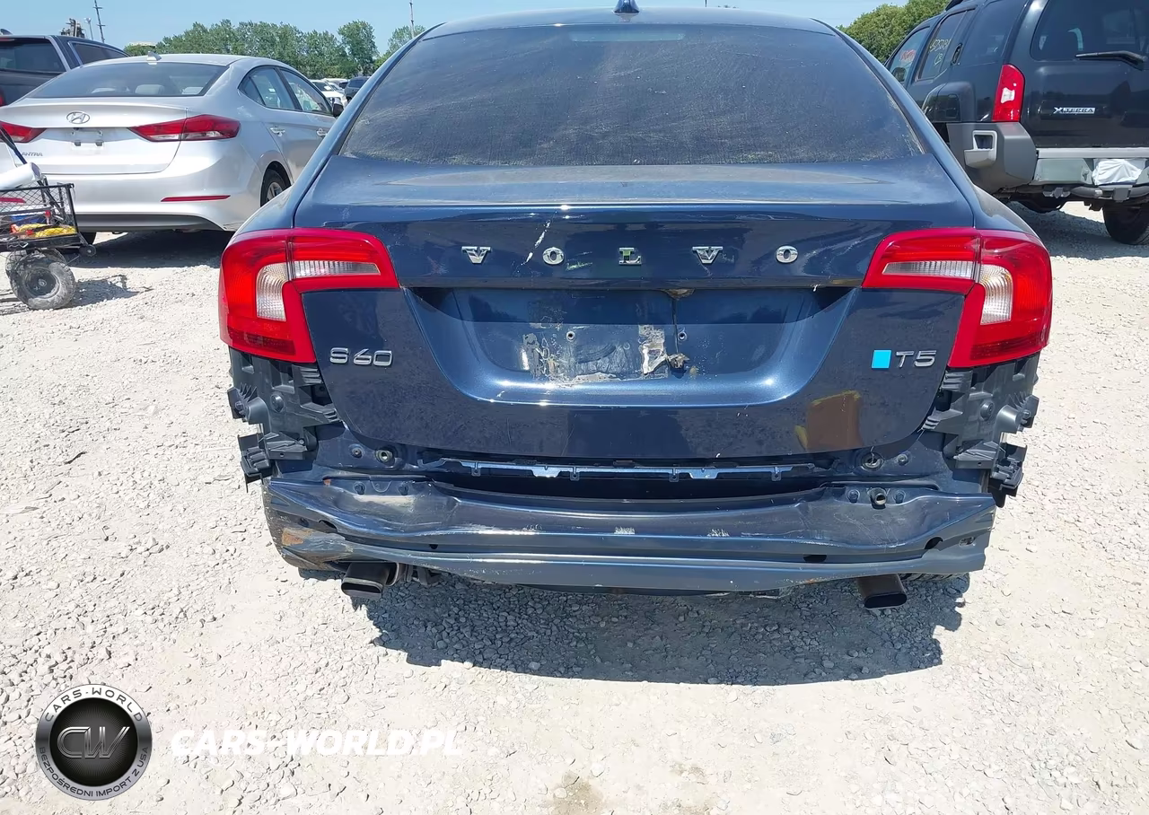 2015 Volvo S60 T5 Premier VIN:YV140MFK8F1357439 - 13