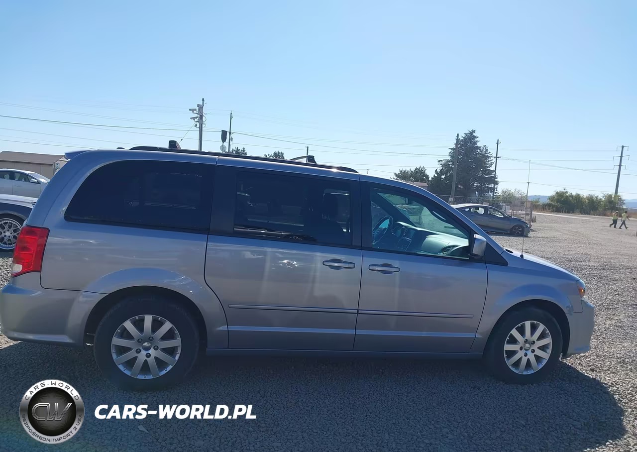 2017 Dodge Grand Caravan Gt VIN:2C4RDGEG6HR697279 - 13