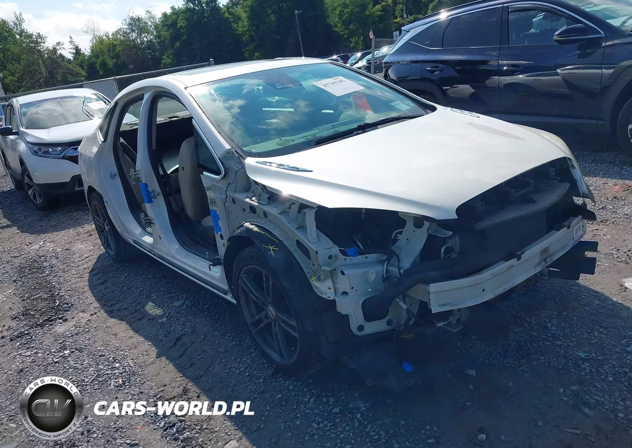 2015 Buick Verano Leather Group VIN:1G4PS5SK0F4132452 - 12