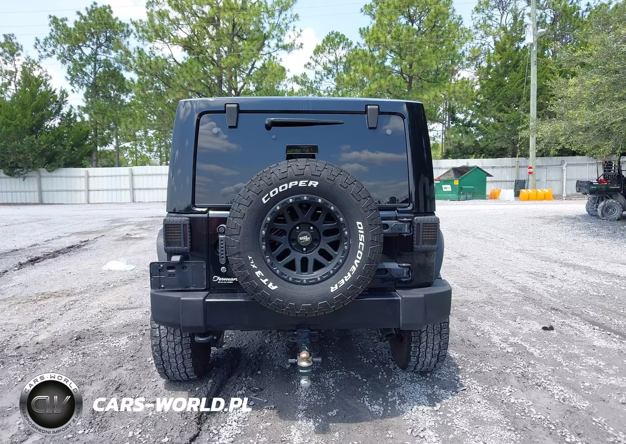 2014 Jeep Wrangler Sahara VIN:1C4AJWBG8EL194619 - 16