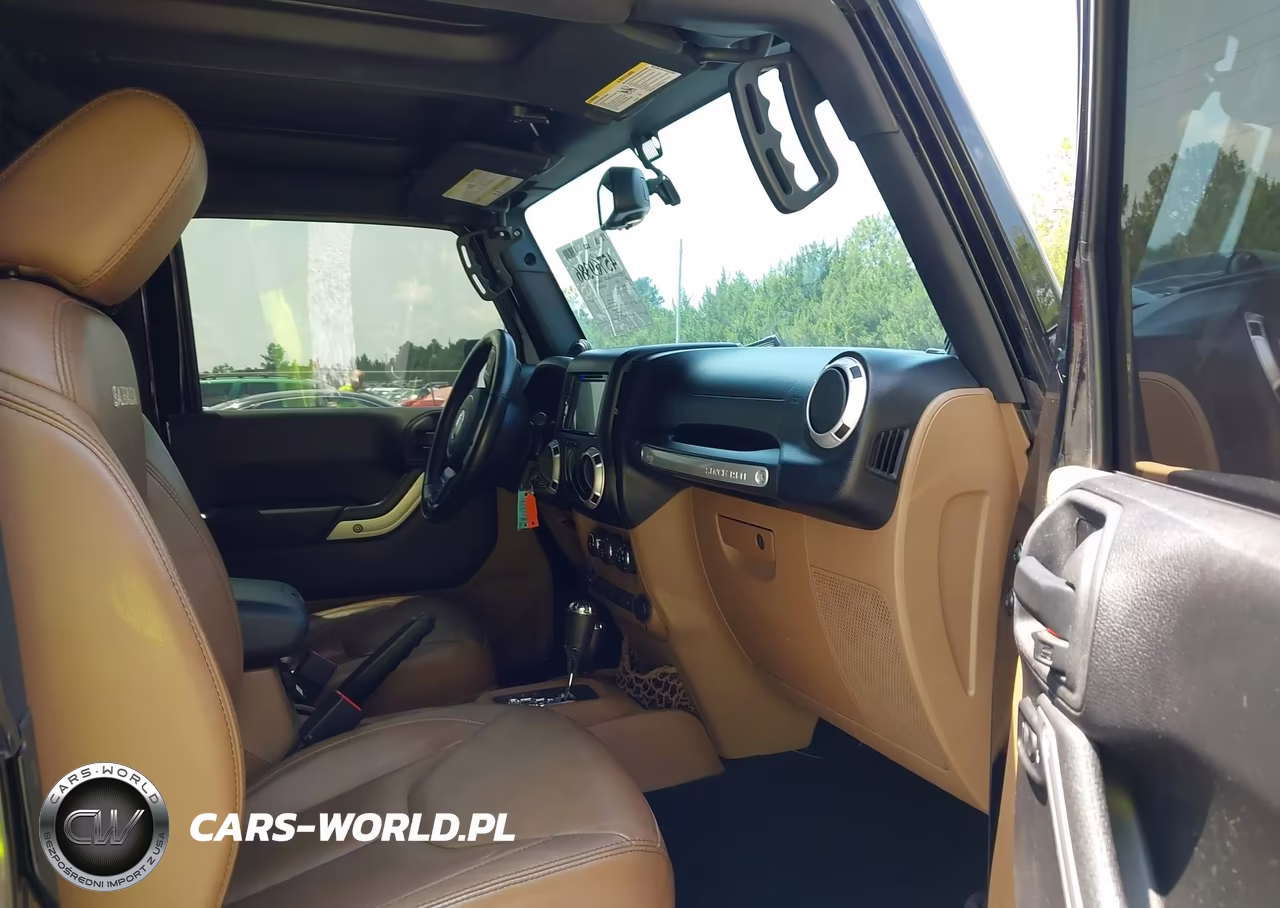 2014 Jeep Wrangler Sahara VIN:1C4AJWBG8EL194619 - 5