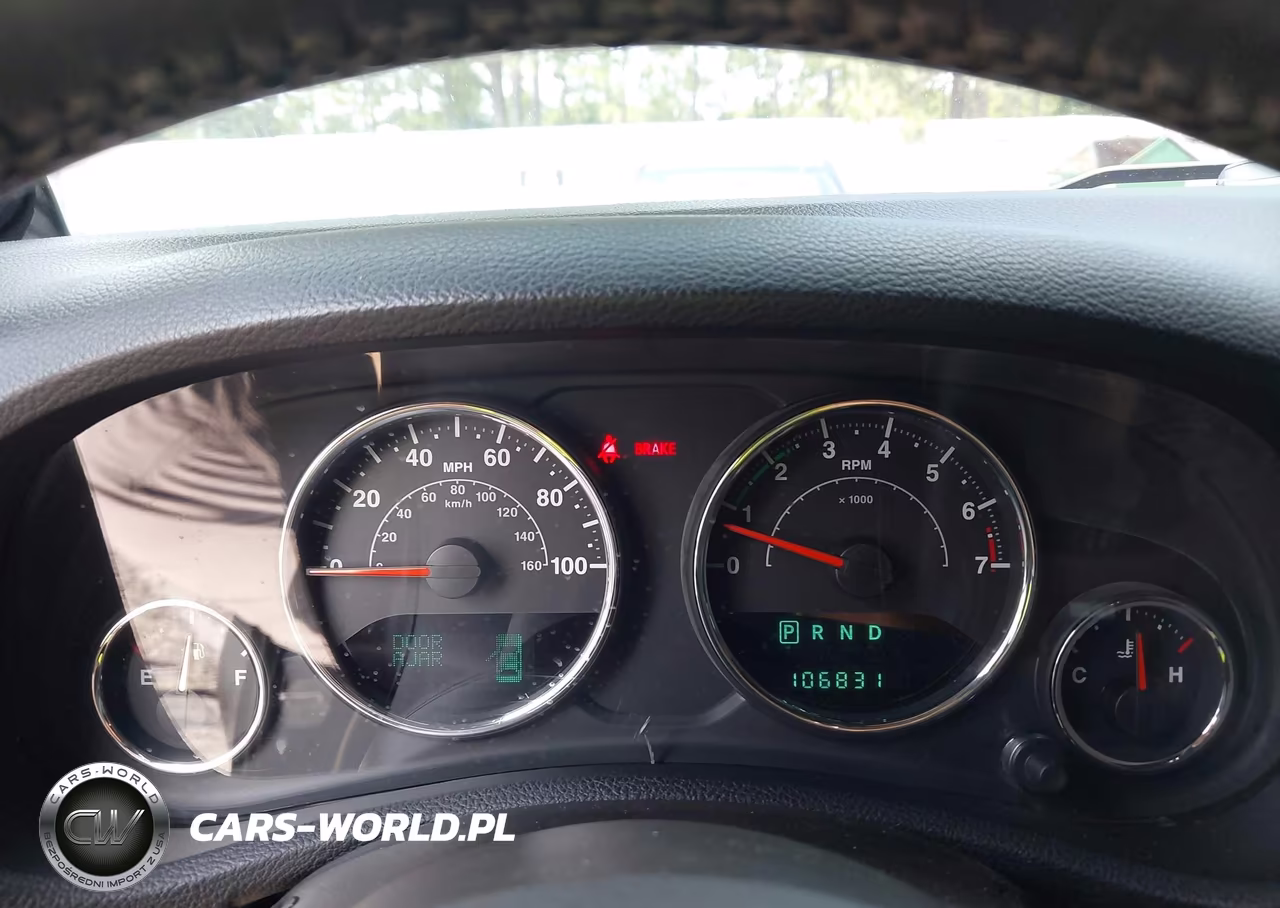 2014 Jeep Wrangler Sahara VIN:1C4AJWBG8EL194619 - 7