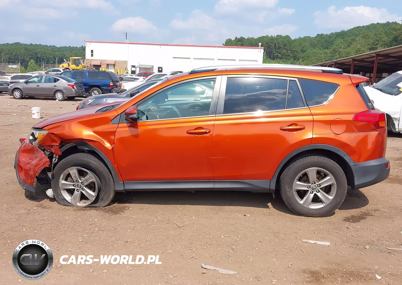 2015 Toyota Rav4 Xle VIN:JTMWFREV5FJ047285 - 14