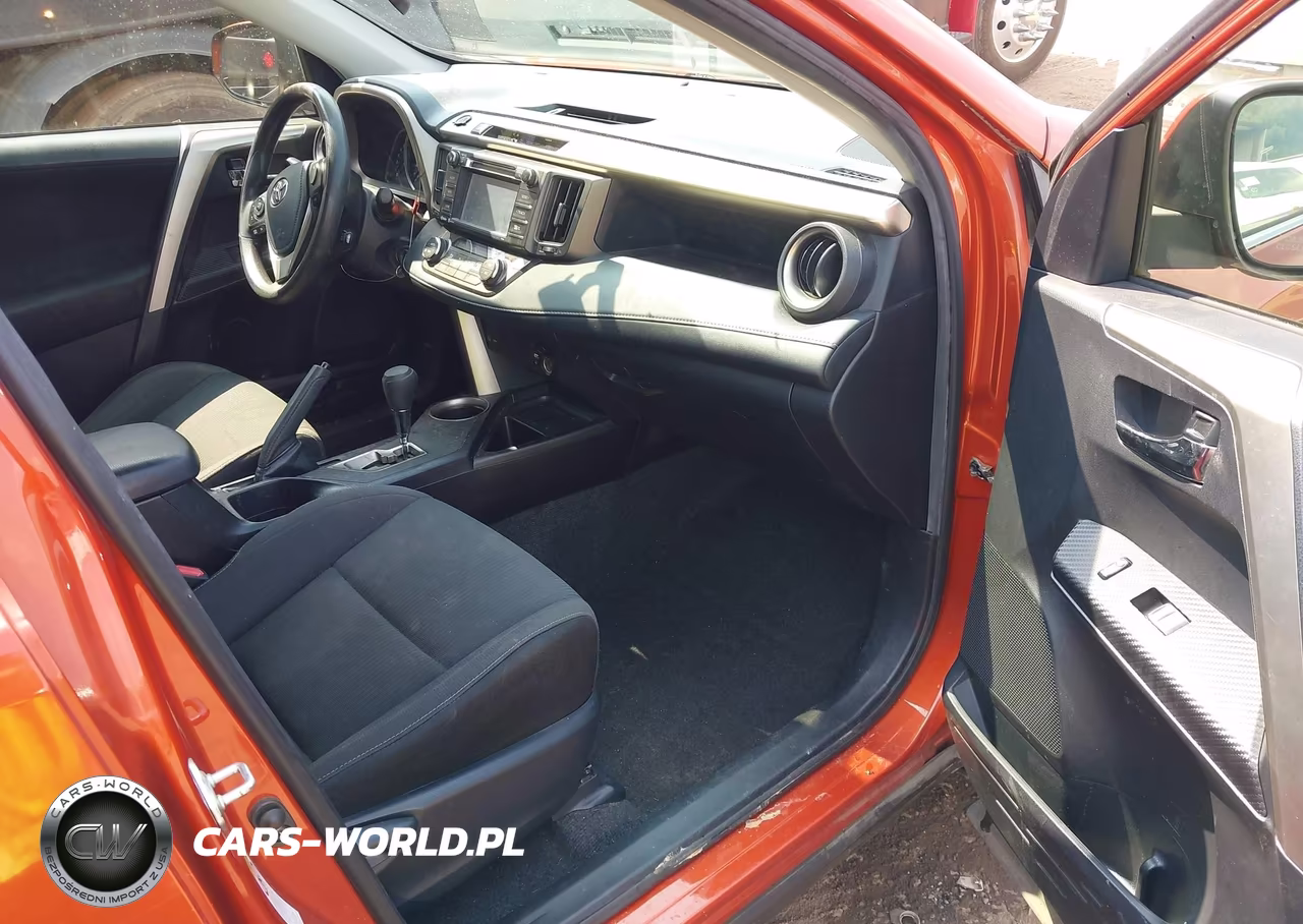 2015 Toyota Rav4 Xle VIN:JTMWFREV5FJ047285 - 5
