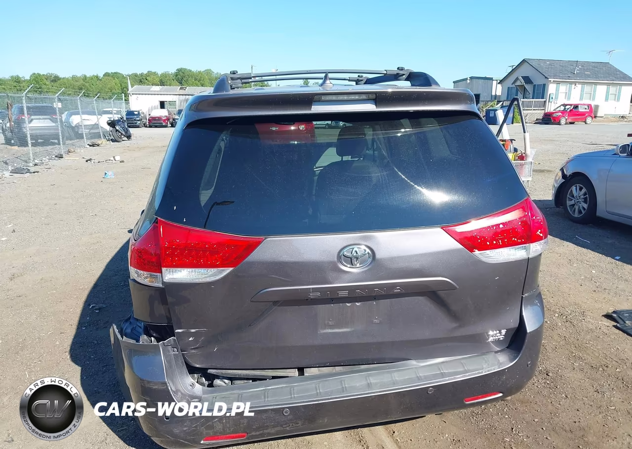 2011 Toyota Sienna Xle VIN:5TDDK3DC1BS020534 - 16