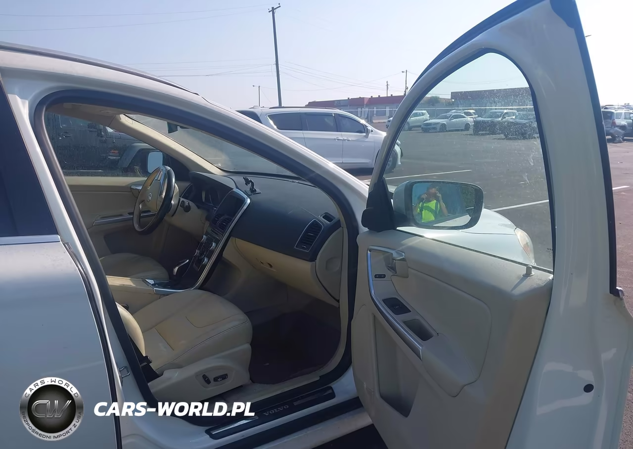2015 Volvo Xc60 T5-T5 Premier VIN:YV4612RK0F2636466 - 5