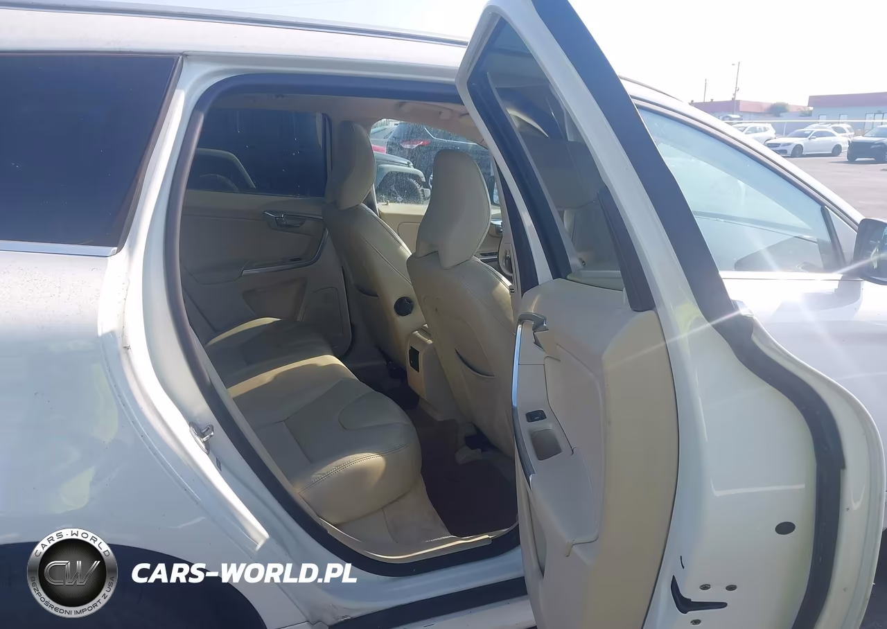2015 Volvo Xc60 T5-T5 Premier VIN:YV4612RK0F2636466 - 8