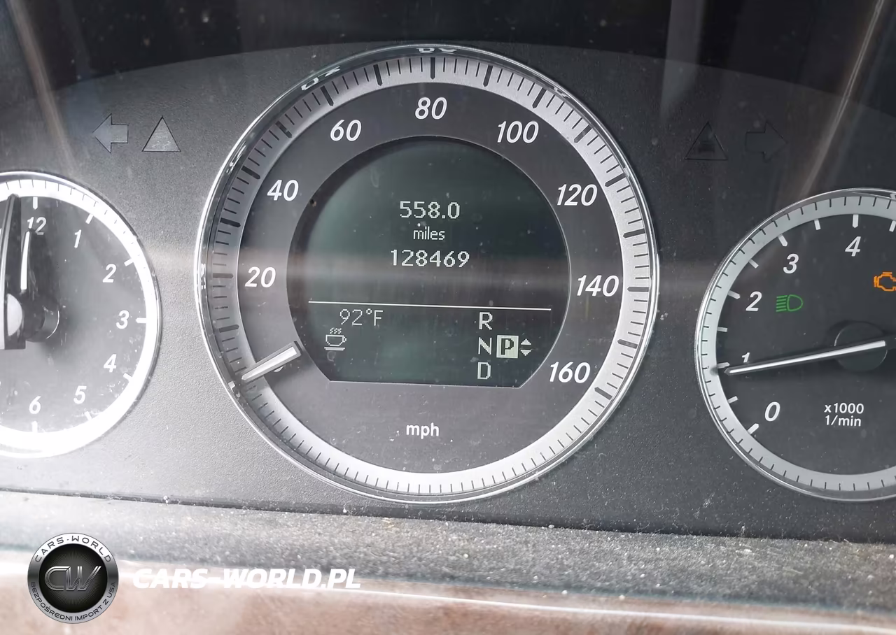 2011 Mercedes-Benz E 350 VIN:WDDHF5GBXBA285900 - 7