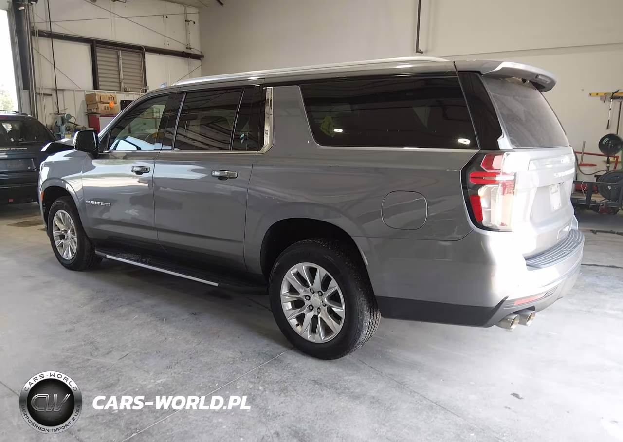 2021 Chevrolet Suburban 4Wd Premier VIN:1GNSKFKD3MR345439 - 3