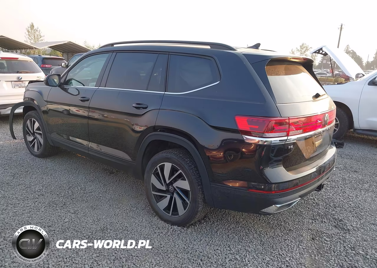 2026 Volkswagen Atlas Se With Technology VIN:1V2HN2CA3TC581158 - 3