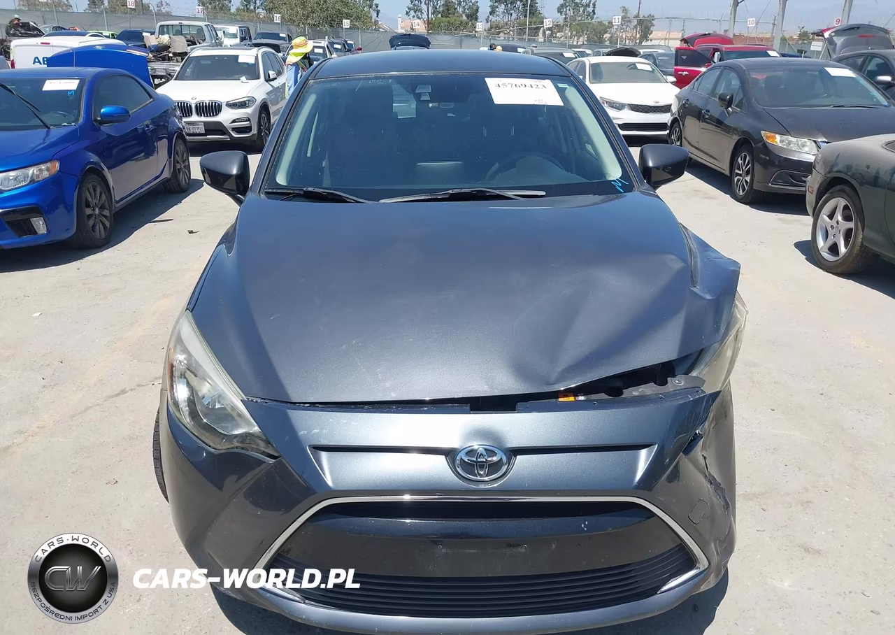 2018 Toyota Yaris Ia VIN:3MYDLBYV4JY311749 - 12