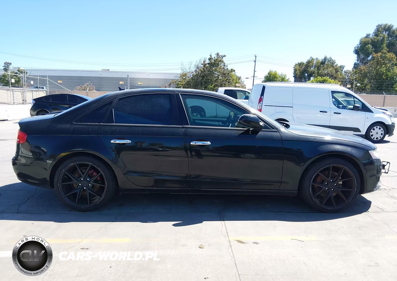 2010 Audi A4 2.0T Premium VIN:WAUBFCFL5AN051487 - 13