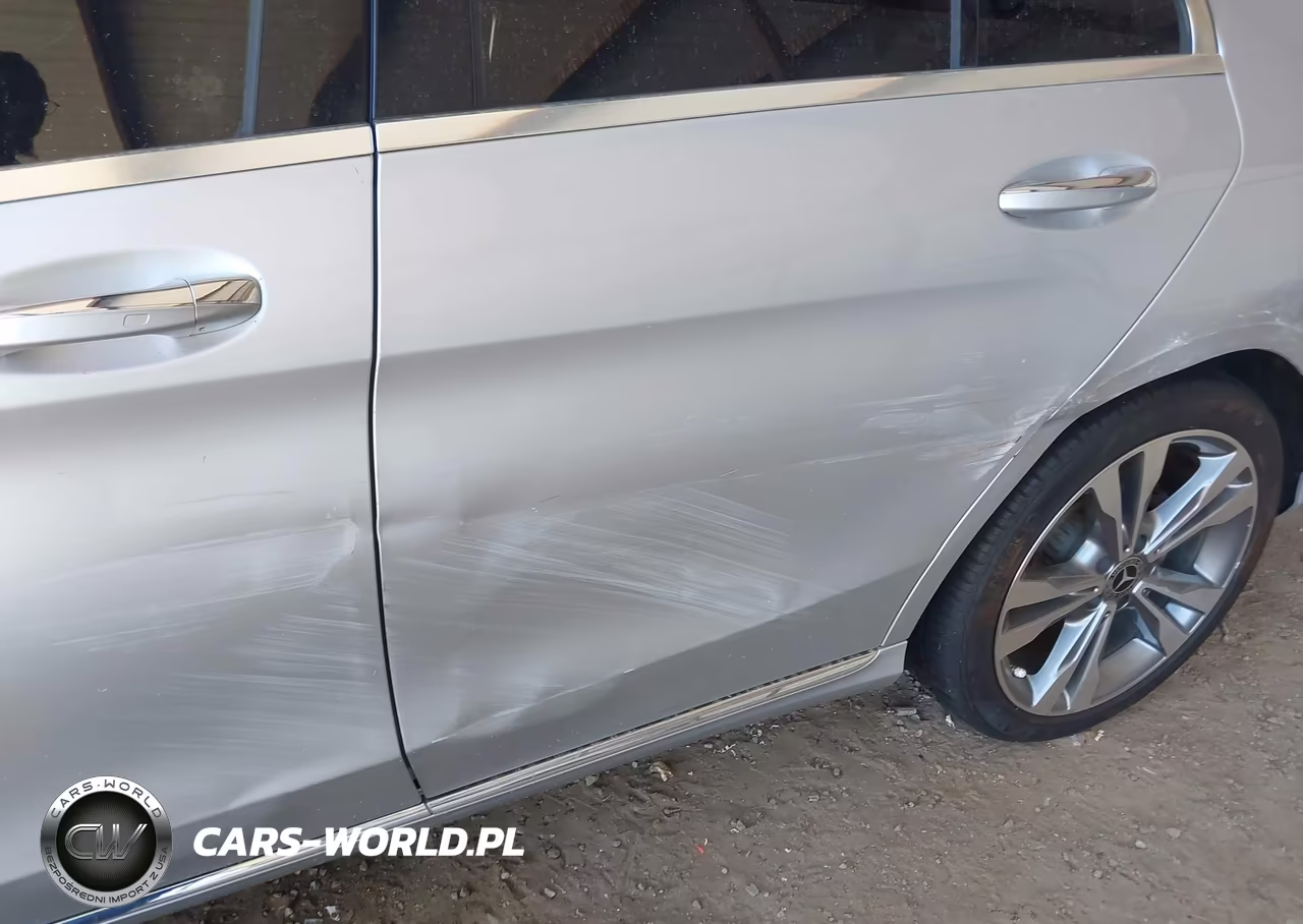 2018 Mercedes-Benz C 300 VIN:55SWF4JB7JU249218 - 12