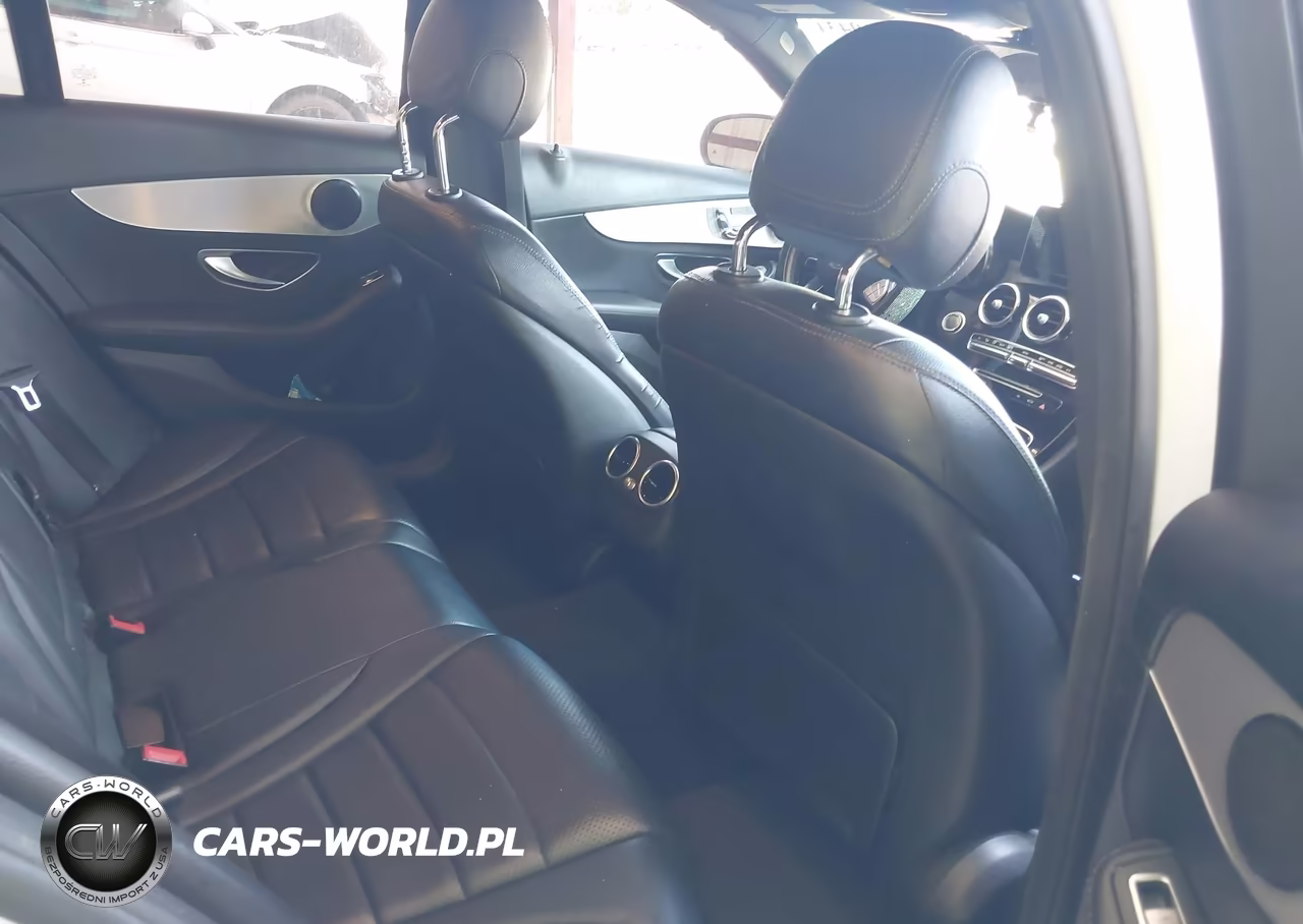 2018 Mercedes-Benz C 300 VIN:55SWF4JB7JU249218 - 8