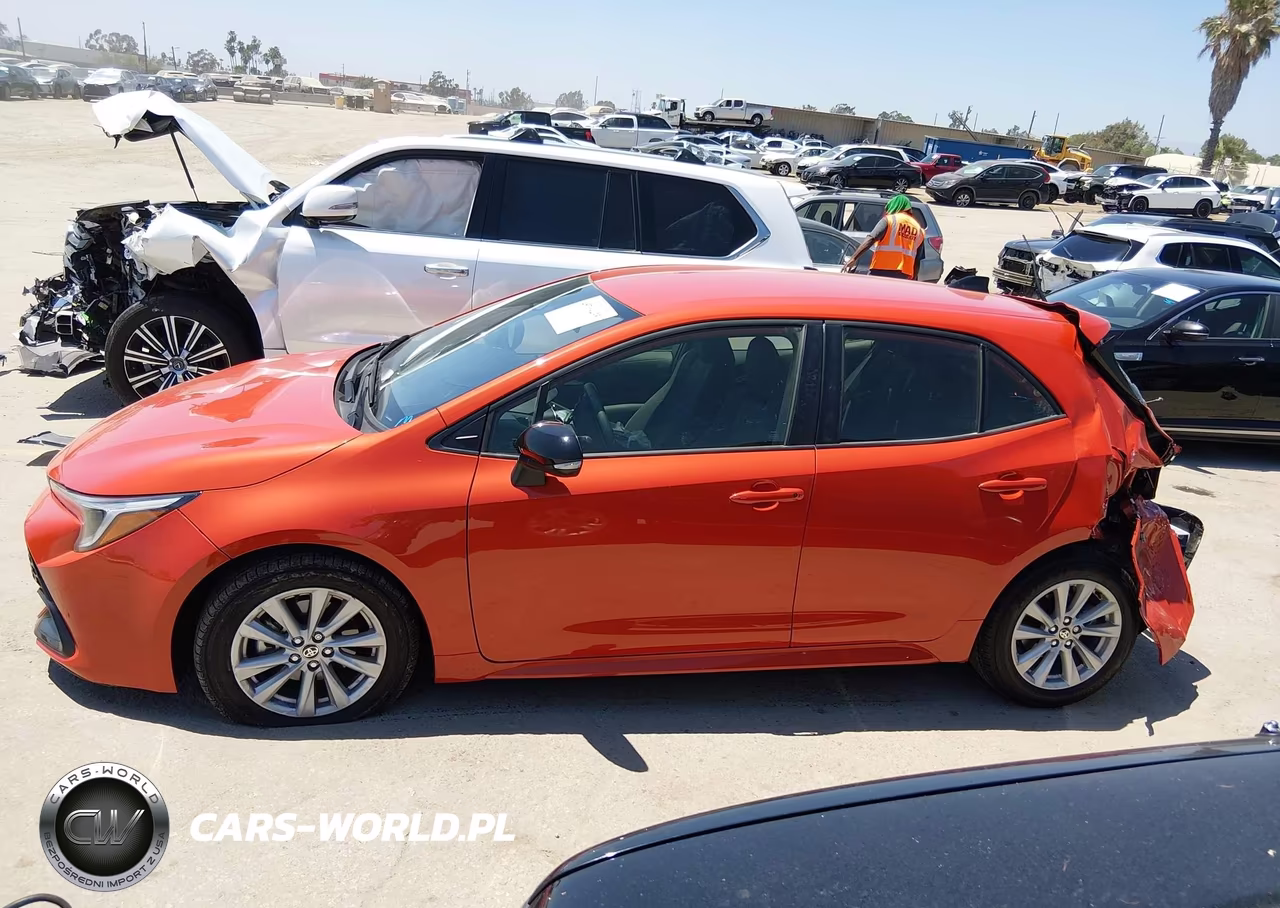 2026 Toyota Corolla Se VIN:JTND4MBE8T3257153 - 14