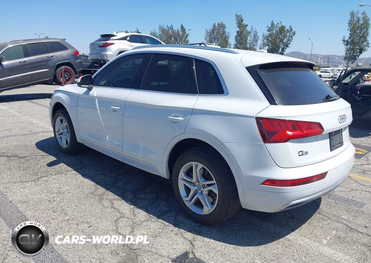 2019 Audi Q5 45 Premium VIN:WA1ANAFY3K2126315 - 3