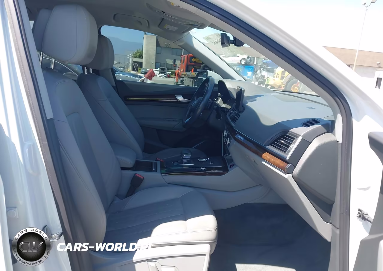 2019 Audi Q5 45 Premium VIN:WA1ANAFY3K2126315 - 5