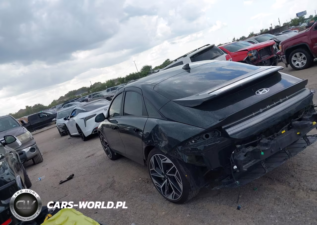 2023 Hyundai Ioniq 6 Sel VIN:KMHM34AA6PA020583 - 3