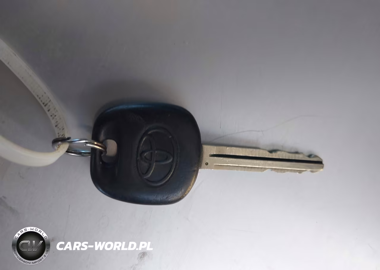 2007 Toyota Corolla S VIN:1NXBR32E57Z908631 - 11