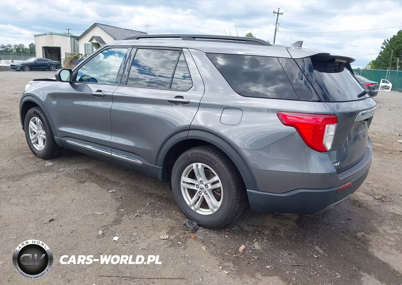 2021 Ford Explorer Xlt VIN:1FMSK7DH8MGB77061 - 3