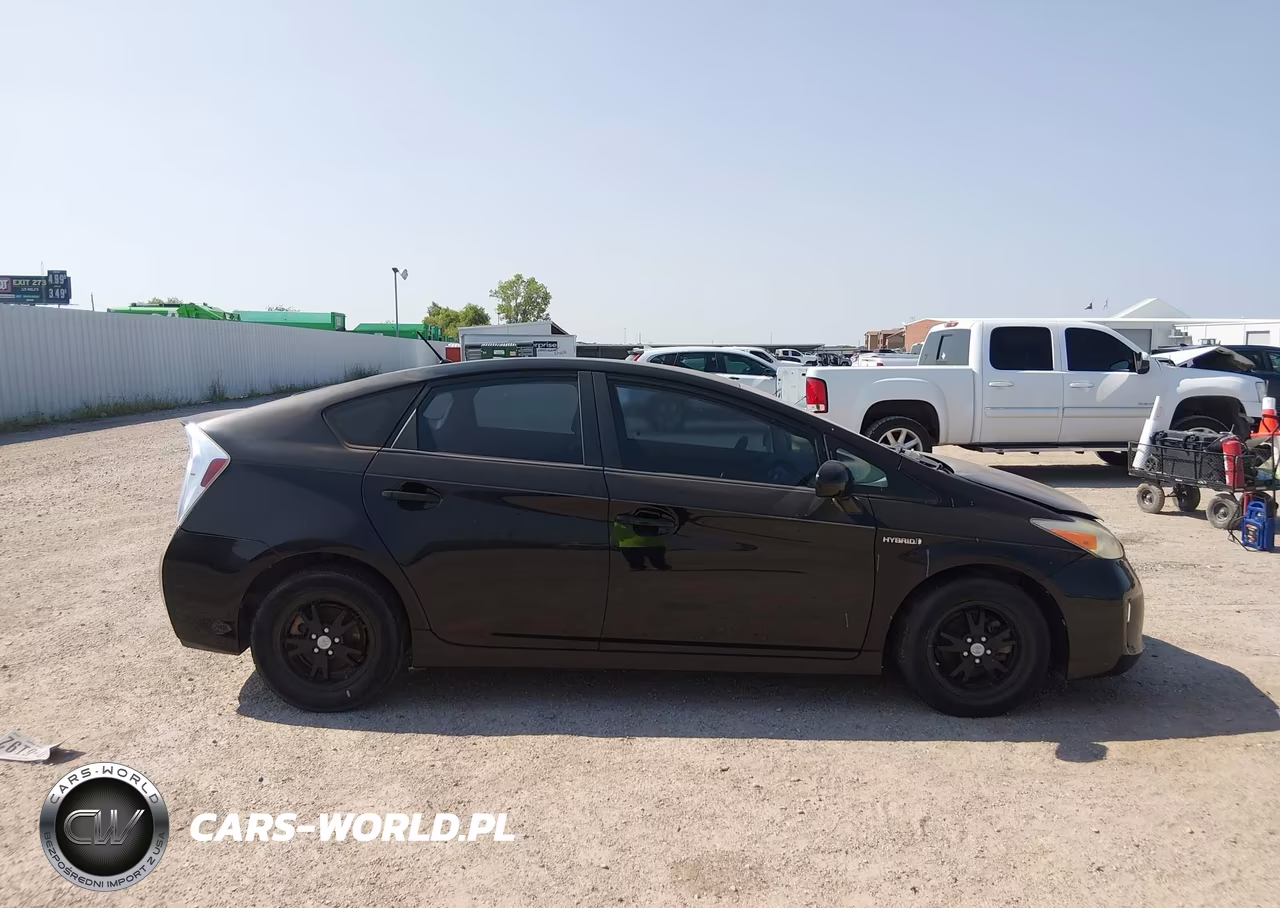2012 Toyota Prius Two VIN:JTDKN3DU6C5517349 - 13