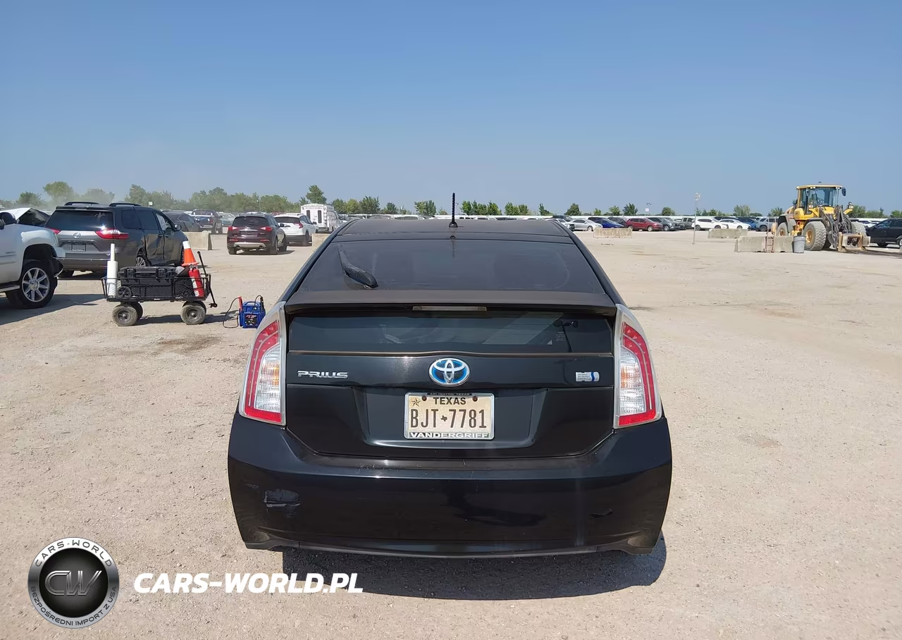 2012 Toyota Prius Two VIN:JTDKN3DU6C5517349 - 16