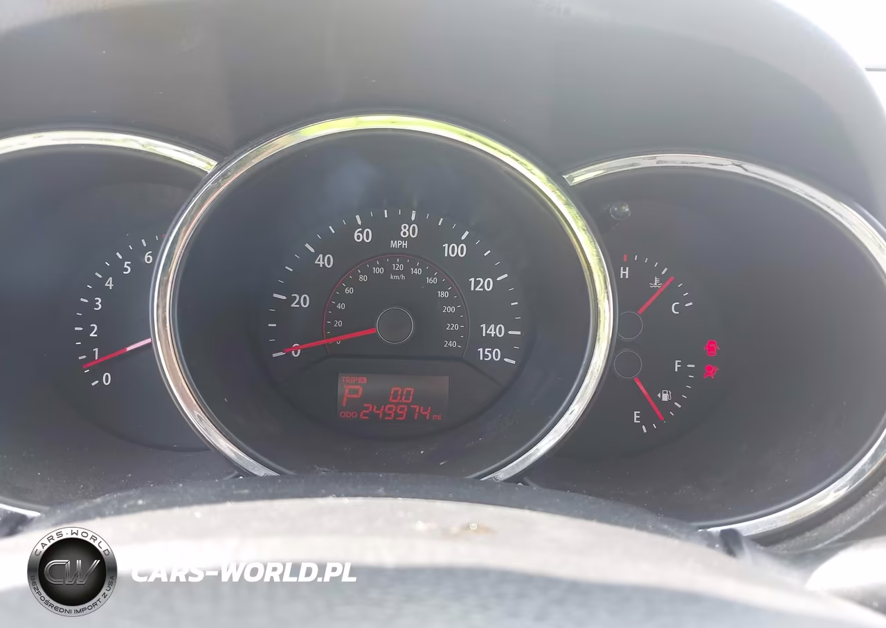 2011 Kia Sorento Lx V6 VIN:5XYKTDA23BG108617 - 7