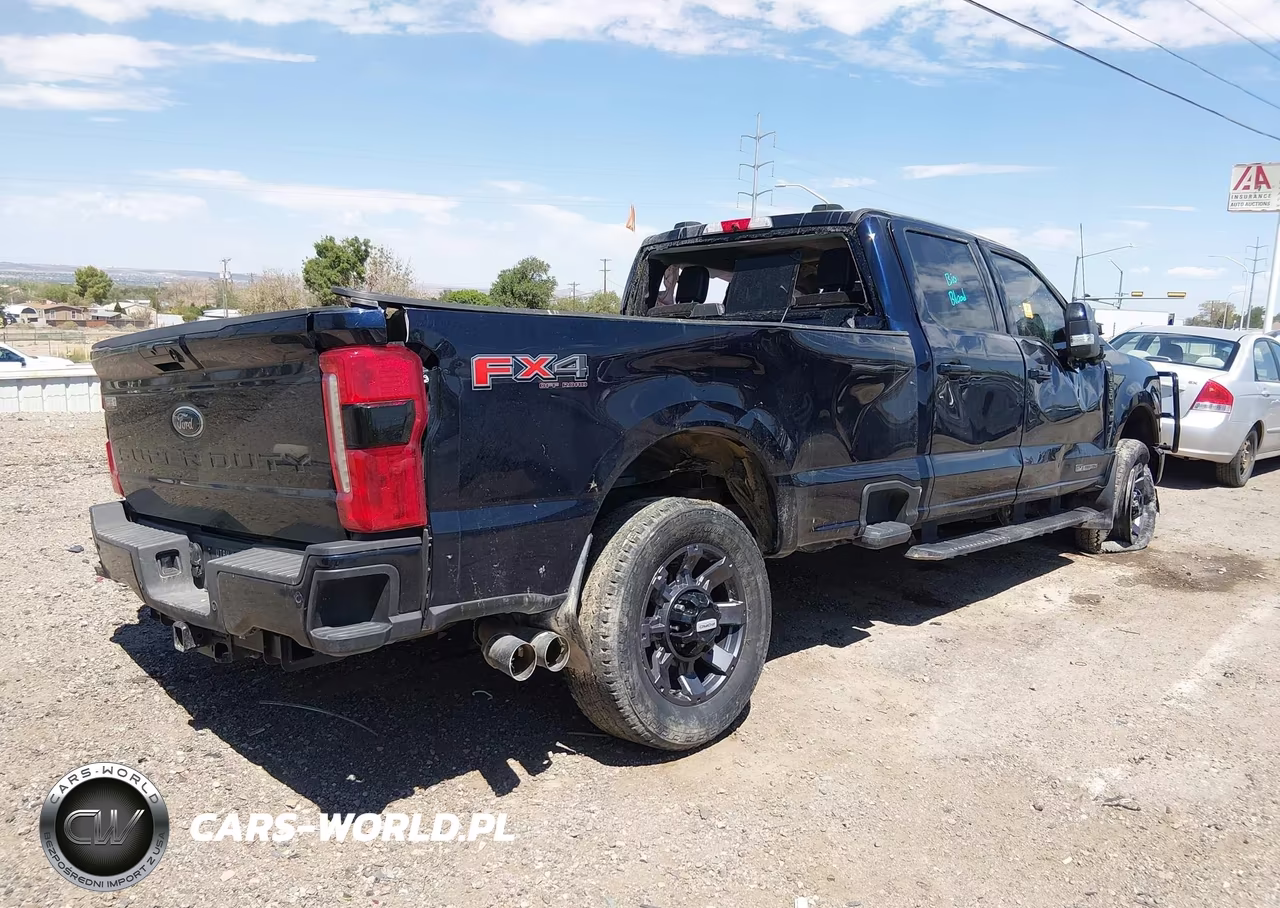2024 Ford F-350 Lariat VIN:1FT8W3BTXREF52373 - 4