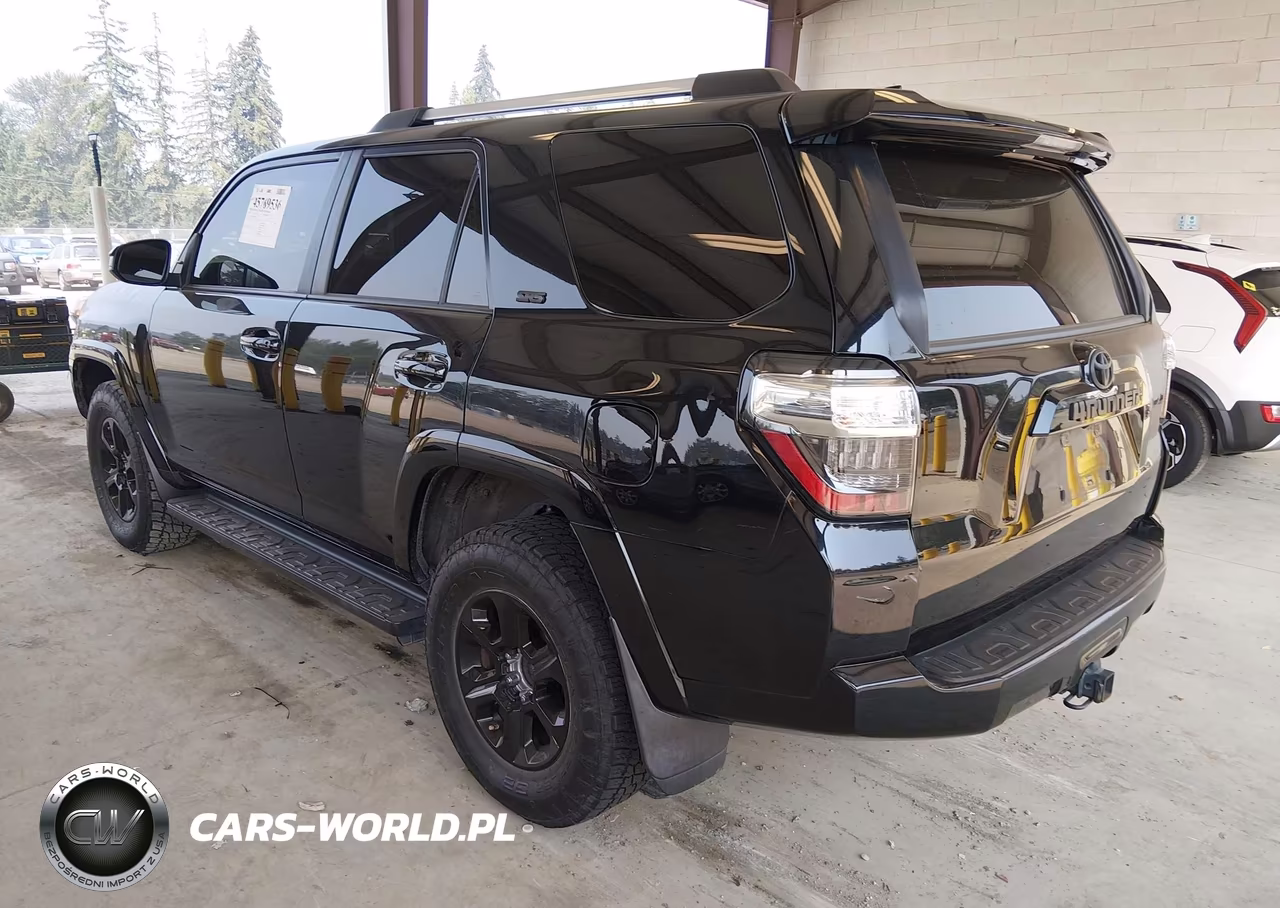 2021 Toyota 4Runner Sr5 VIN:JTEMU5JR2M5920118 - 3
