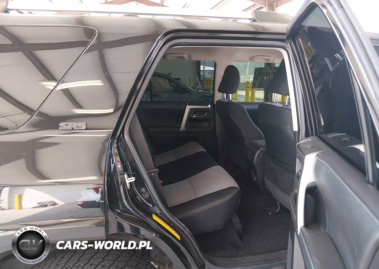 2021 Toyota 4Runner Sr5 VIN:JTEMU5JR2M5920118 - 8