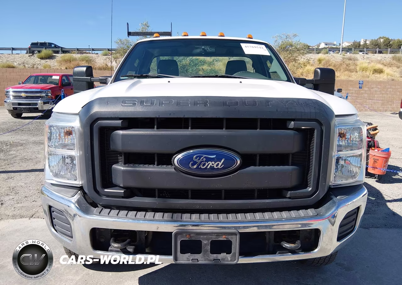 2016 Ford F-350 Chassis Xl VIN:1FDRF3H61GEC86689 - 13