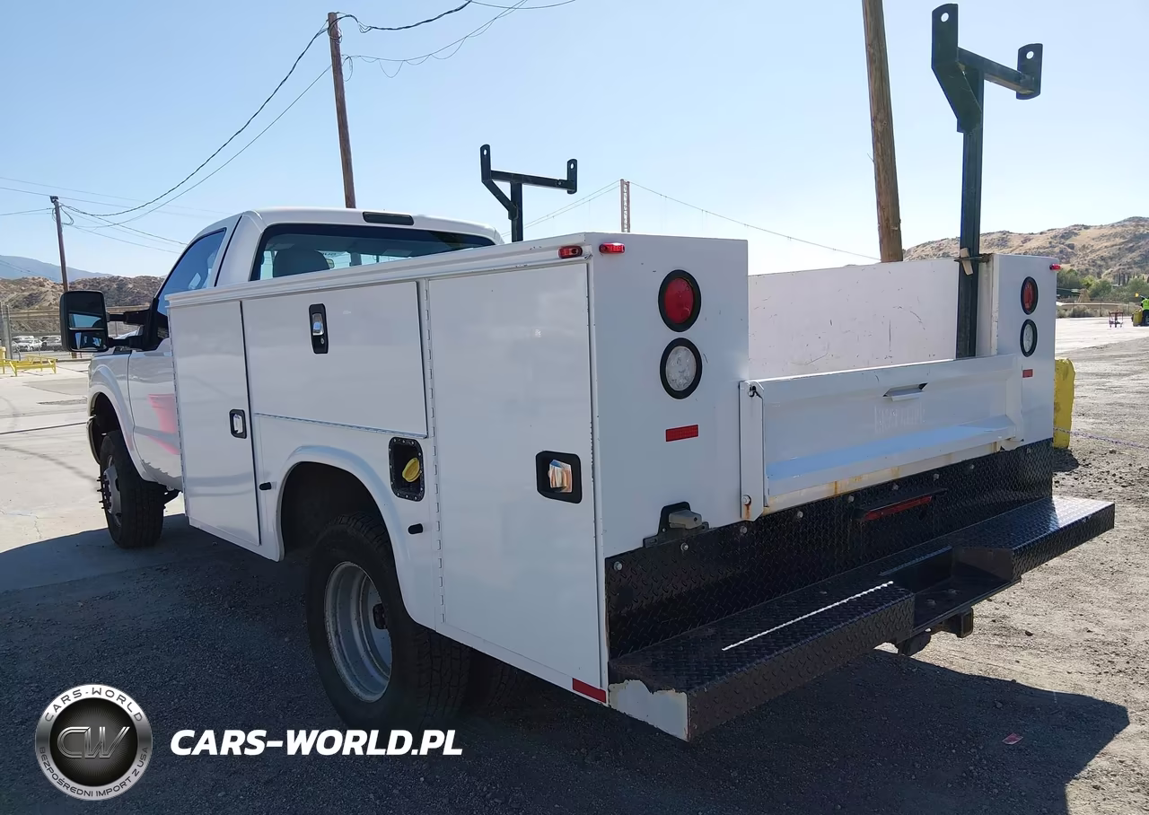 2016 Ford F-350 Chassis Xl VIN:1FDRF3H61GEC86689 - 3