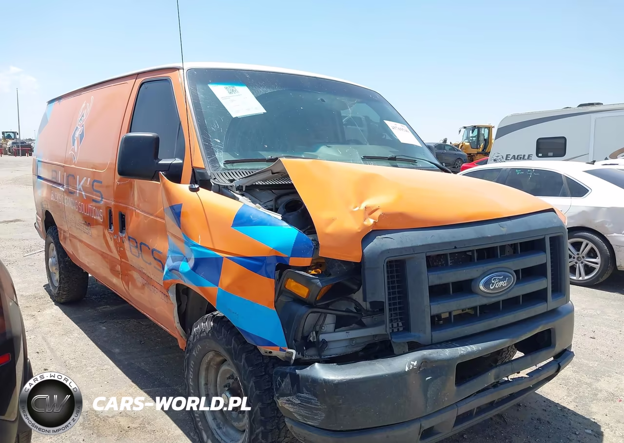 2013 Ford E-250 Commercial – zdjęcie 1 z 17