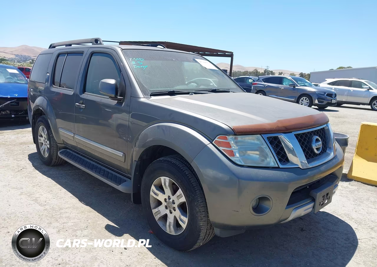 2008 Nissan Pathfinder Le