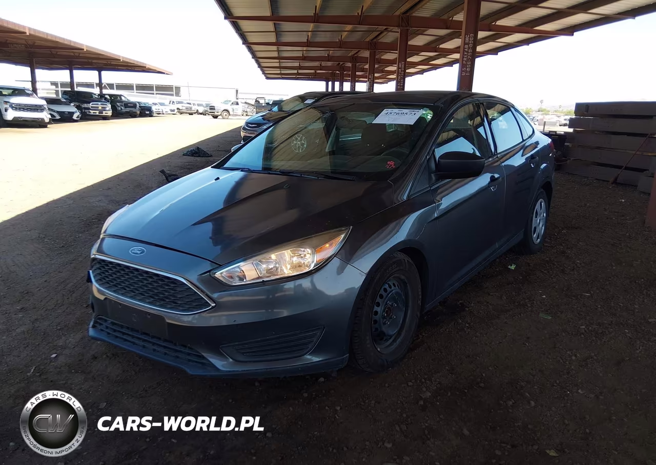 2017 Ford Focus S VIN:1FADP3E24HL333424 - 2