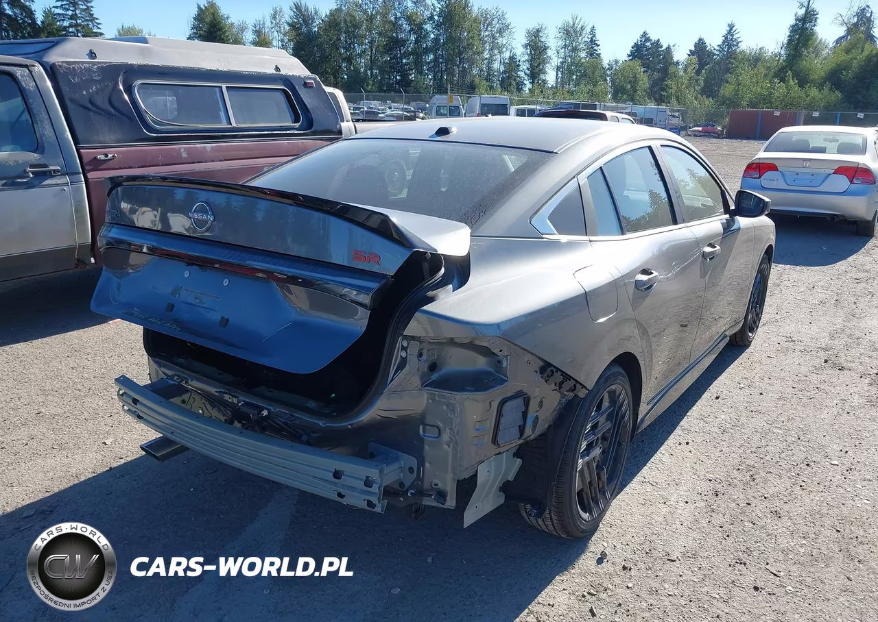 2026 Nissan Sentra Sr VIN:3N1AB9DV2TY303433 - 4