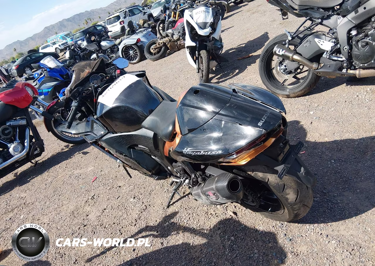 2022 Suzuki Gsx1300 Rr VIN:JS1EJ11B8N7102339 - 18