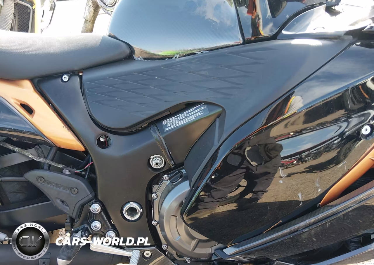 2022 Suzuki Gsx1300 Rr VIN:JS1EJ11B8N7102339 - 8